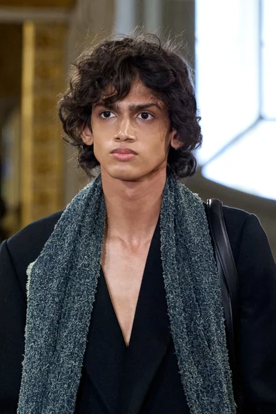 Look 86